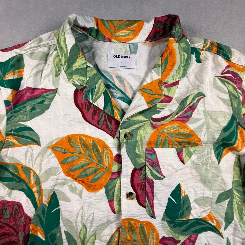 Old Navy Mens Large Tropical Leaf Print Short Sleeve Rayon Blend Button Down